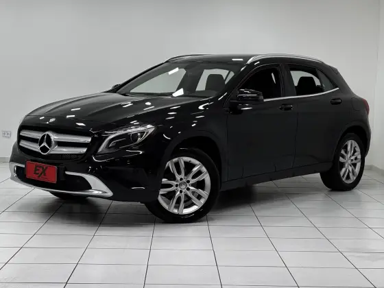MERCEDES-BENZ GLA 200 1.6 CGI ADVANCE 16V TURBO FLEX 4P AUTOMÁTICO