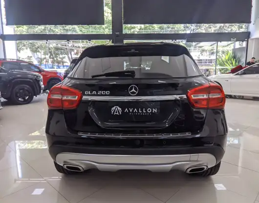 MERCEDES-BENZ-GLA 200-1.6 CGI ADVANCE 16V TURBO FLEX 4P AUTOMÁTICO MERCEDES-BENZ-GLA 200-2015