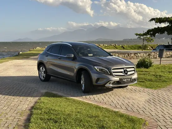 MERCEDES-BENZ-GLA 200-1.6 CGI ENDURO 16V TURBO FLEX 4P AUTOMÁTICO MERCEDES-BENZ-GLA 200-2015