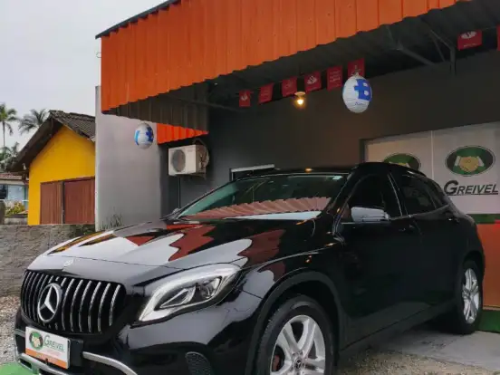 MERCEDES-BENZ-GLA 200-1.6 CGI FLEX STYLE 7G-DCT MERCEDES-BENZ-GLA 200-2019