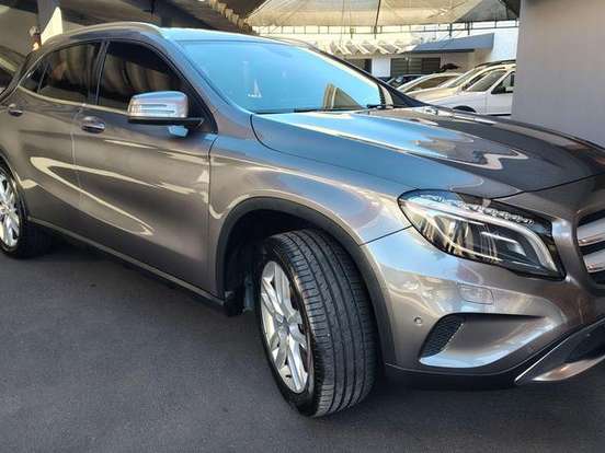 MERCEDES-BENZ-GLA 200-1.6 CGI ADVANCE 16V TURBO FLEX 4P AUTOMÁTICO MERCEDES-BENZ-GLA 200-2015