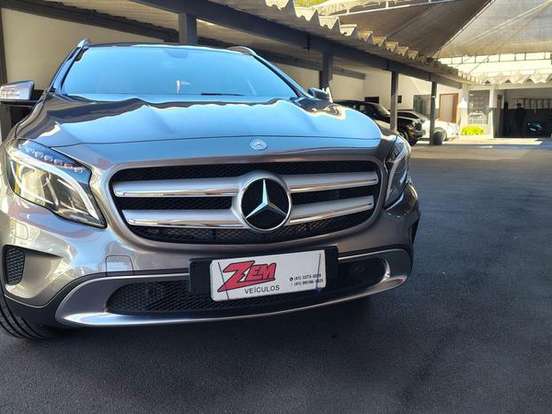 MERCEDES-BENZ-GLA 200-1.6 CGI ADVANCE 16V TURBO FLEX 4P AUTOMÁTICO MERCEDES-BENZ-GLA 200-2015