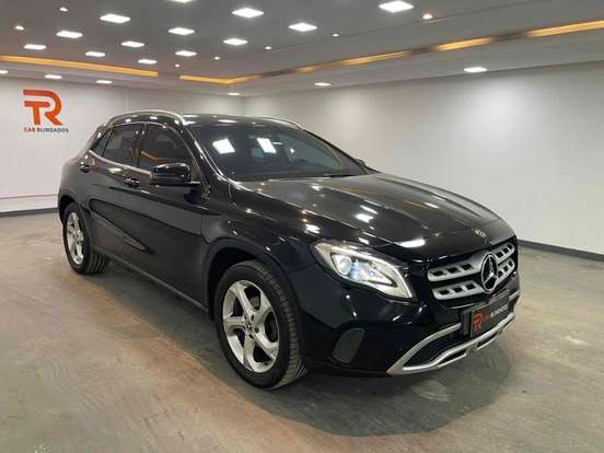 MERCEDES-BENZ-GLA 200-1.6 CGI FLEX ADVANCE 7G-DCT MERCEDES-BENZ-GLA 200-2019