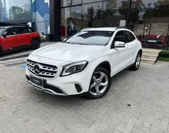 MERCEDES-BENZ GLA 200 1.6 CGI FLEX ADVANCE 7G-DCT MERCEDES-BENZ GLA 200 1.6 CGI FLEX ADVANCE 7G-DCT