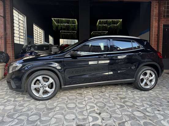 MERCEDES-BENZ-GLA 200-1.6 CGI FLEX ADVANCE 7G-DCT MERCEDES-BENZ-GLA 200-2019