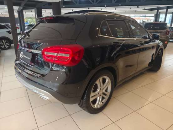 MERCEDES-BENZ-GLA 250-2.0 16V TURBO GASOLINA VISION 4P AUTOMÁTICO MERCEDES-BENZ-GLA 250-2015