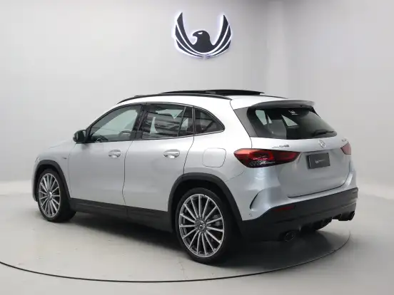 MERCEDES-BENZ-GLA 35 AMG-2.0 CGI GASOLINA 4MATIC SPEEDSHIFT MERCEDES-BENZ-GLA 35 AMG-2022