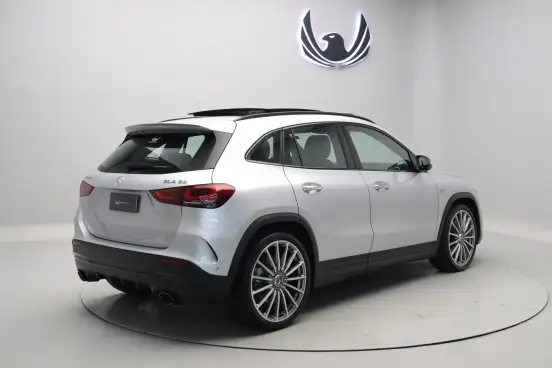 MERCEDES-BENZ-GLA 35 AMG-2.0 CGI GASOLINA 4MATIC SPEEDSHIFT MERCEDES-BENZ-GLA 35 AMG-2022