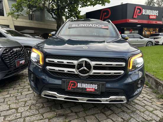 MERCEDES-BENZ-GLB 200-2020