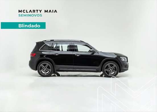 MERCEDES-BENZ-GLB 200-2021