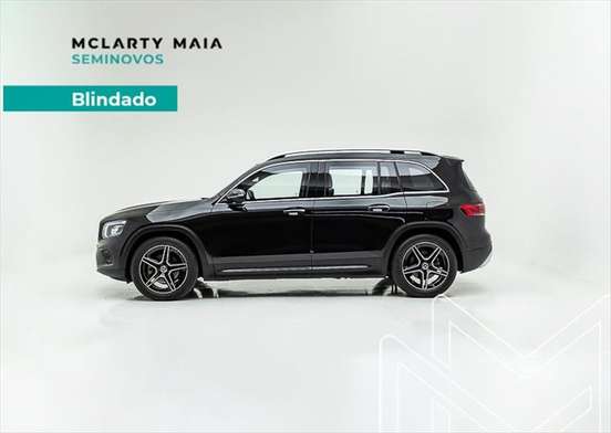 MERCEDES-BENZ-GLB 200-2021