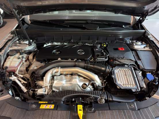 MERCEDES-BENZ-GLB 220-2.0 MHEV PROGRESSIVE 4MATIC 8G-DCT MERCEDES-BENZ-GLB 220-2025
