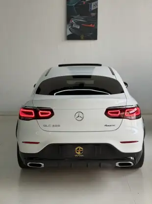 MERCEDES-BENZ-GLC 300-2021