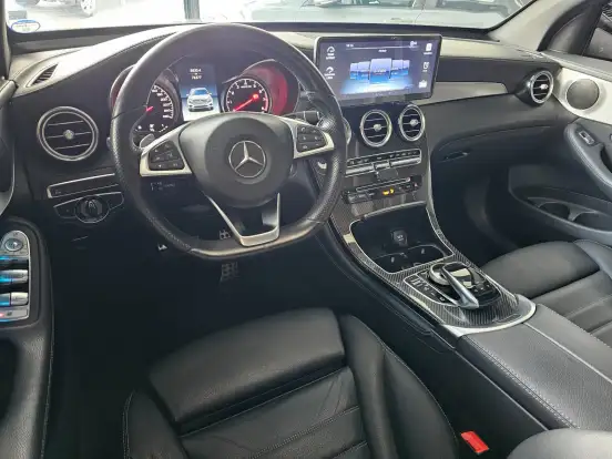 MERCEDES-BENZ-GLC 43 AMG-2016
