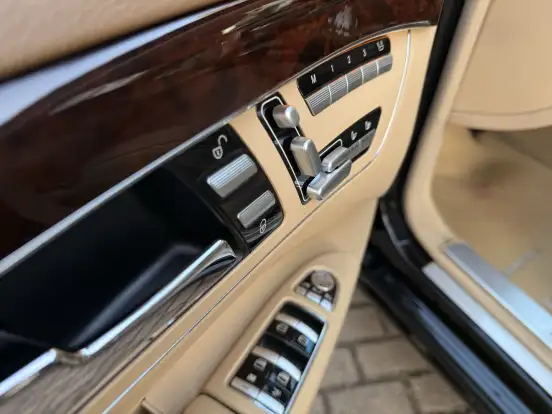 MERCEDES-BENZ-S 63 AMG-5.5 L V8 BI-TURBO GASOLINA 4P AUTOMÁTICO MERCEDES-BENZ-S 63 AMG-2011