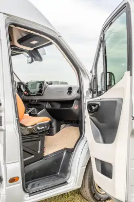 MERCEDES-BENZ-SPRINTER-2.2 CDI DIESEL CHASSIS 516 EXTRA LONGO MANUAL MERCEDES-BENZ-SPRINTER-2022