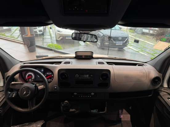 MERCEDES-BENZ-SPRINTER-2026