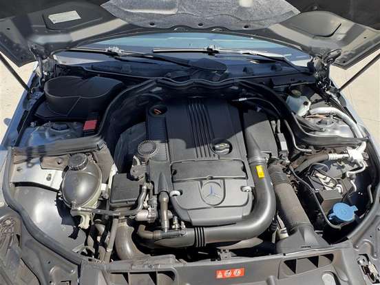 MERCEDES-BENZ-C 180-1.6 CGI CLASSIC 16V TURBO GASOLINA 4P AUTOMÁTICO MERCEDES-BENZ-C 180-2011