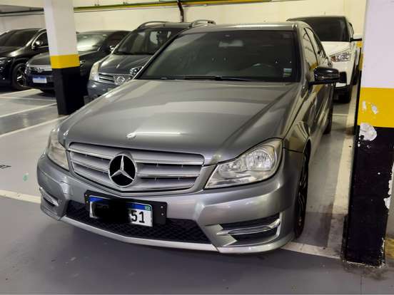 MERCEDES-BENZ-C 180-1.6 CGI SPORT 16V TURBO GASOLINA 4P AUTOMÁTICO MERCEDES-BENZ-C 180-2013