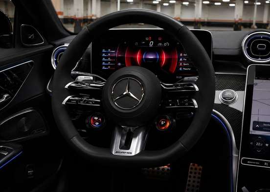 MERCEDES-BENZ-C 63 AMG-2024