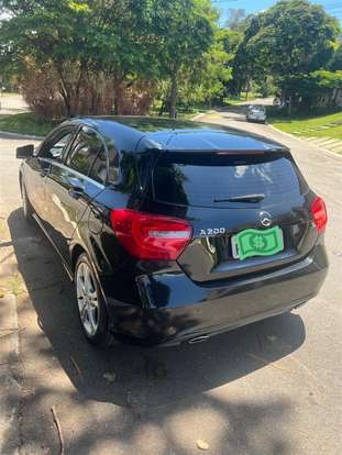 MERCEDES-BENZ-A 200-2014