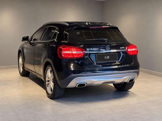 MERCEDES-BENZ-GLA 200-1.6 CGI ADVANCE 16V TURBO FLEX 4P AUTOMÁTICO MERCEDES-BENZ-GLA 200-2017