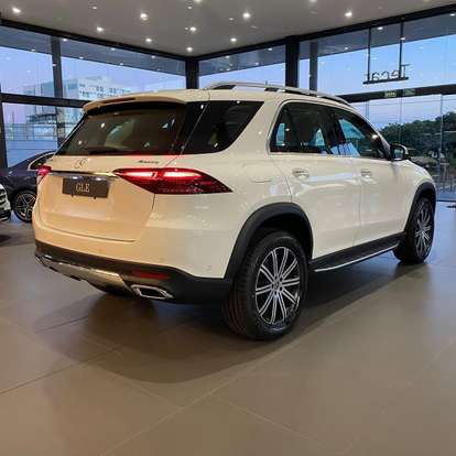 MERCEDES-BENZ-GLE 450d-2025