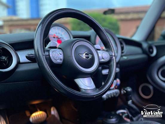 MINI-COOPER-2009