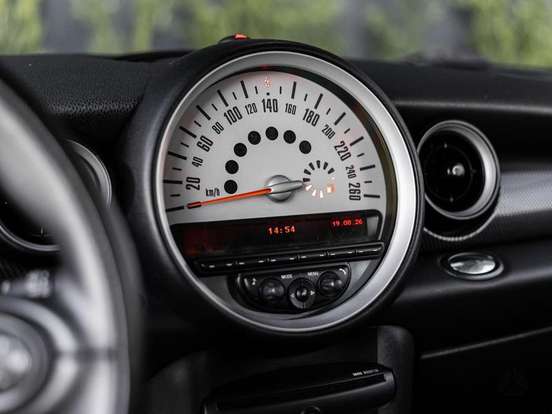 MINI-COOPER-2012