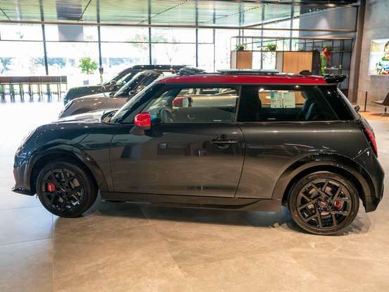 MINI-COOPER-2.0 16V TWINPOWER GASOLINA JOHN COOPER WORKS 2P STEPTRONIC MINI-COOPER-2025
