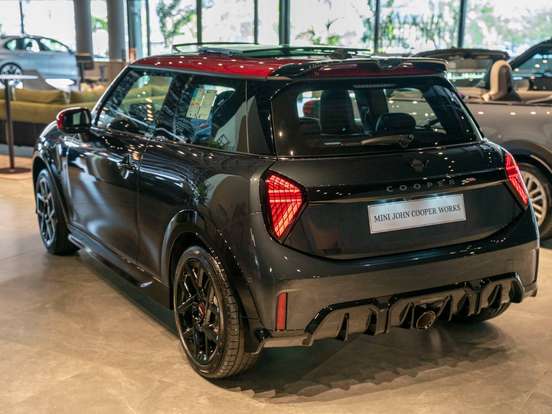 MINI-COOPER-2.0 16V TWINPOWER GASOLINA JOHN COOPER WORKS 2P STEPTRONIC MINI-COOPER-2025