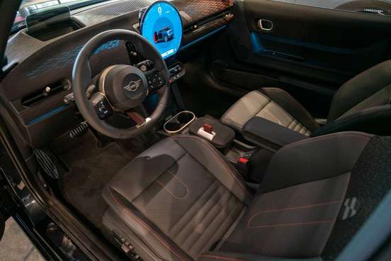 MINI-COOPER-2025