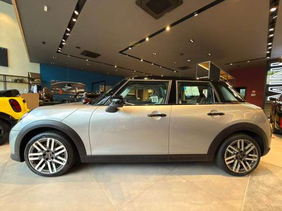 MINI-COOPER-2026