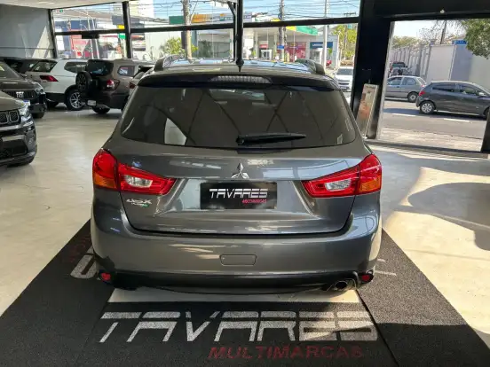 MITSUBISHI-ASX-2014