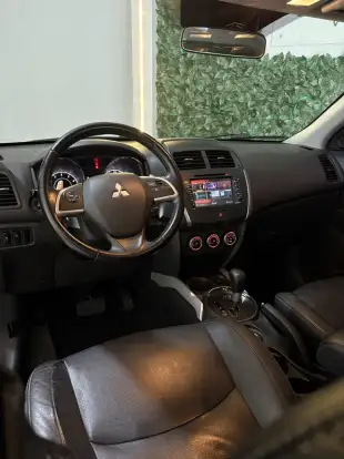 MITSUBISHI-ASX-2014