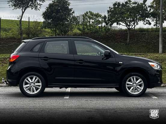 MITSUBISHI-ASX-2013
