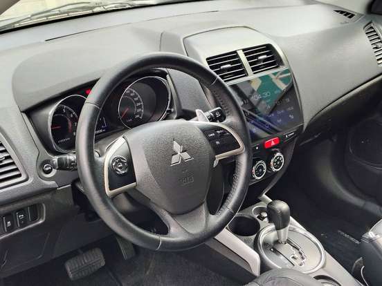 MITSUBISHI-ASX-2013