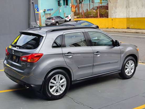 MITSUBISHI-ASX-2013
