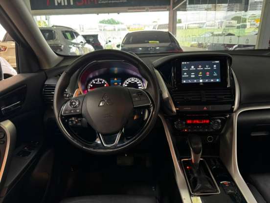 MITSUBISHI-ECLIPSE CROSS-2024