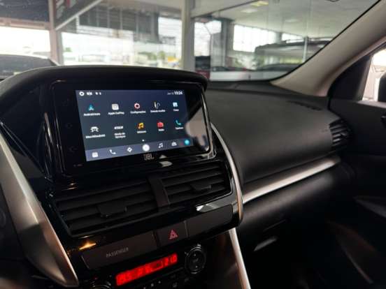 MITSUBISHI-ECLIPSE CROSS-1.5 MIVEC TURBO GASOLINA HPE CVT MITSUBISHI-ECLIPSE CROSS-2024