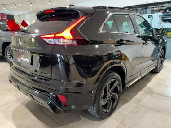 MITSUBISHI-ECLIPSE CROSS-1.5 MIVEC TURBO GASOLINA HPE-S BLACK S-AWC CVT MITSUBISHI-ECLIPSE CROSS-2025