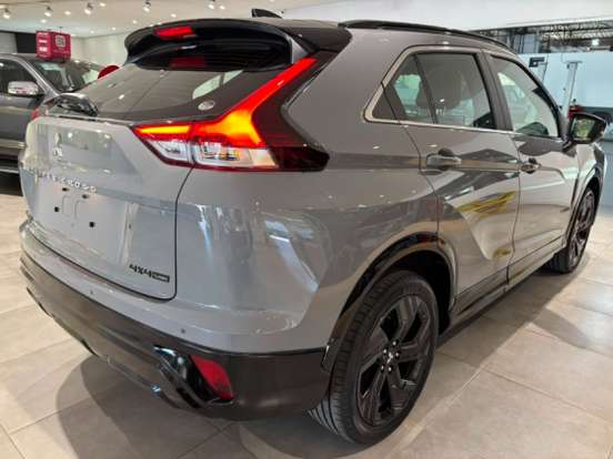 MITSUBISHI-ECLIPSE CROSS-1.5 MIVEC TURBO GASOLINA HPE-S BLACK S-AWC CVT MITSUBISHI-ECLIPSE CROSS-2026
