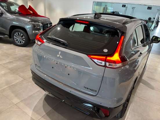MITSUBISHI-ECLIPSE CROSS-1.5 MIVEC TURBO GASOLINA HPE-S BLACK S-AWC CVT MITSUBISHI-ECLIPSE CROSS-2026