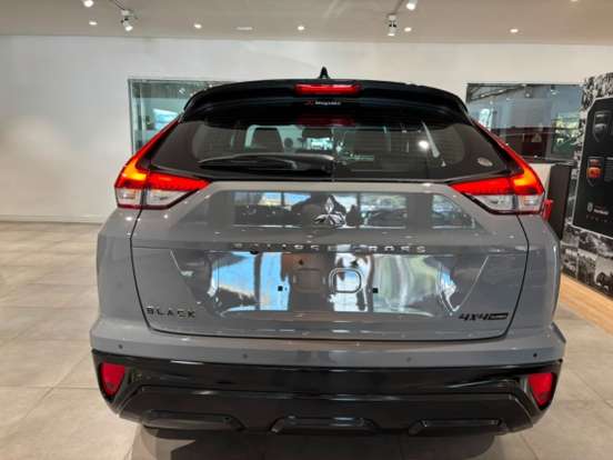 MITSUBISHI-ECLIPSE CROSS-1.5 MIVEC TURBO GASOLINA HPE-S BLACK S-AWC CVT MITSUBISHI-ECLIPSE CROSS-2026