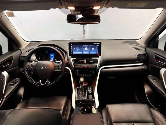 MITSUBISHI-ECLIPSE CROSS-2025