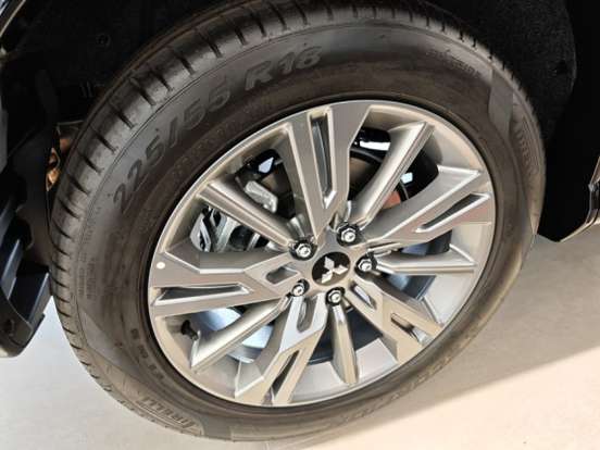 MITSUBISHI-ECLIPSE CROSS-1.5 MIVEC TURBO GASOLINA RUSH CVT MITSUBISHI-ECLIPSE CROSS-2025