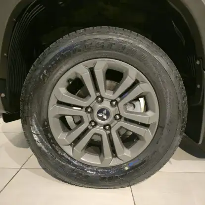MITSUBISHI-L200 TRITON-2024