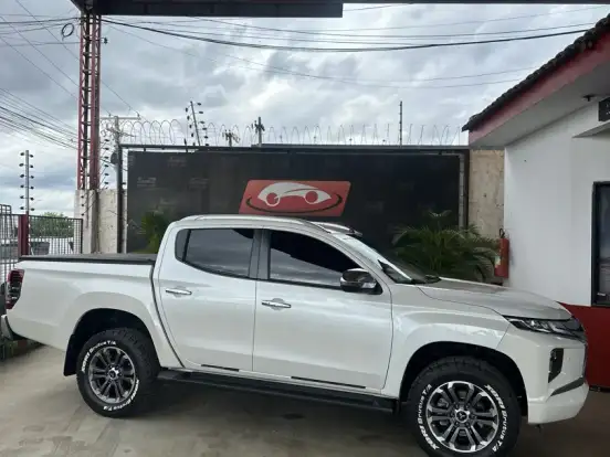 MITSUBISHI-L200 TRITON-2.4 16V TURBO DIESEL SPORT HPE-S CD 4P 4X4 AUTOMÁTICO MITSUBISHI-L200 TRITON-2021