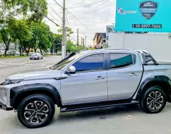 MITSUBISHI L200 TRITON 2.4 16V TURBO DIESEL SPORT HPE-S CD 4P 4X4 AUTOMÁTICO MITSUBISHI L200 TRITON 2.4 16V TURBO DIESEL SPORT HPE-S CD 4P 4X4 AUTOMÁTICO