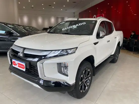 MITSUBISHI-L200 TRITON-2024